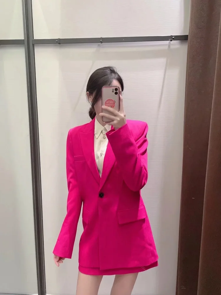 Женский блейзер с одной пряжкой длинным рукавом