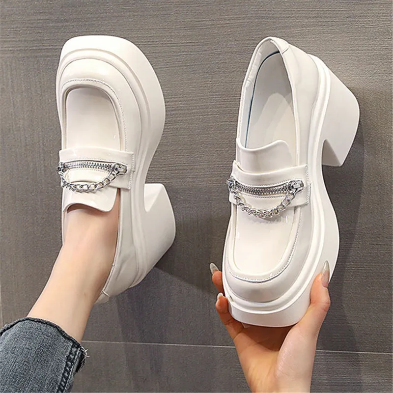 Женские кожаные туфли на толстой подошве в британском стиле увеличивающие рост