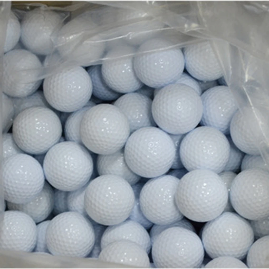 

Двухслойные мячи для тренировки игры в гольф