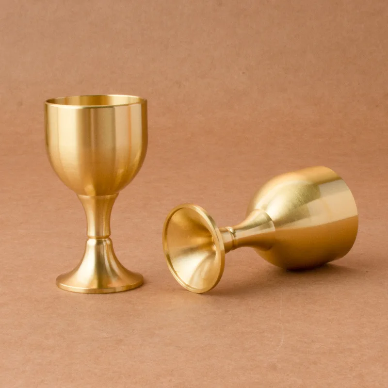 

Pure Brass High Cup Retro Handmade Brass King's Royal Fantasy Embossed Wine Cup Wedding&Gothic Restaurant Desktop Crafts