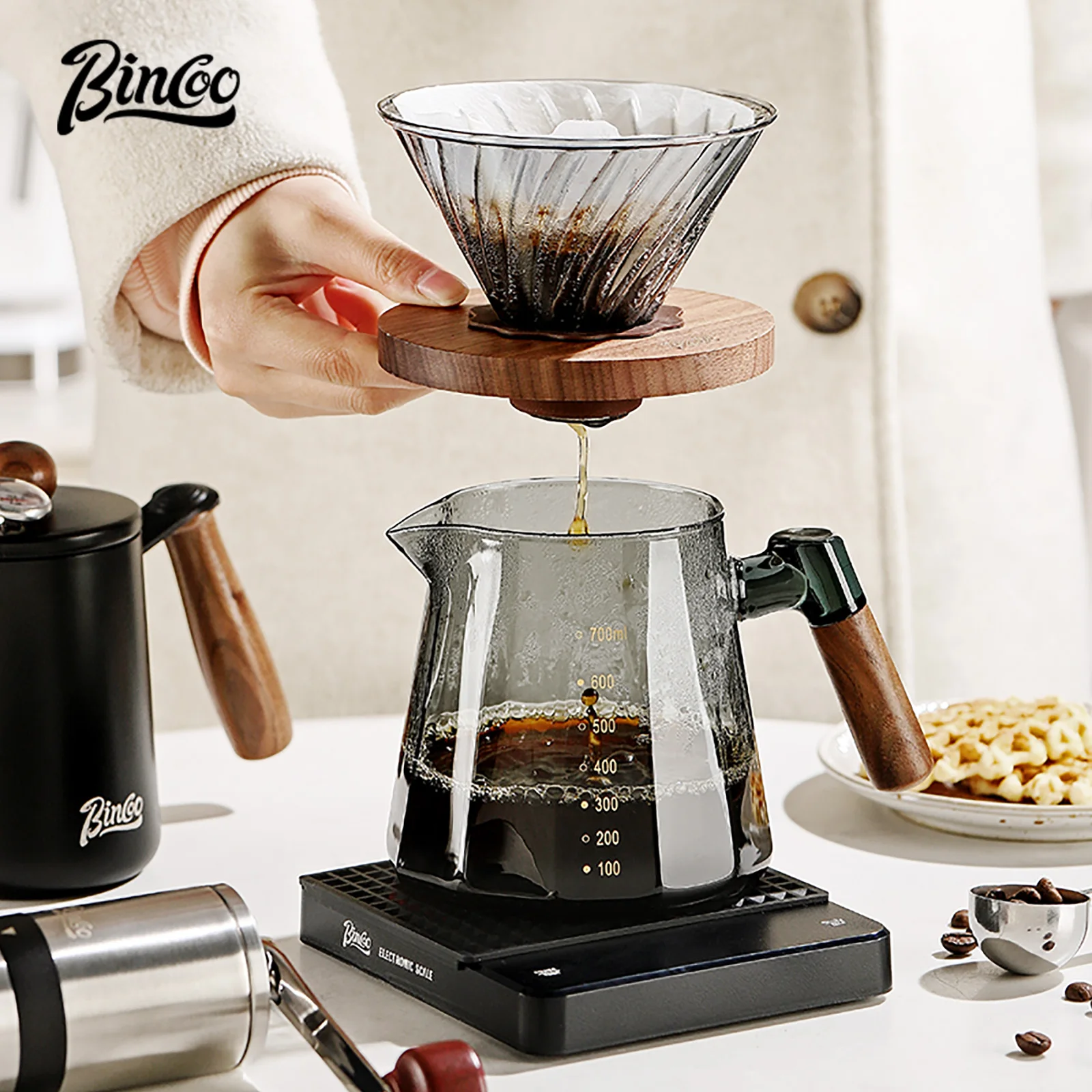 Фото Набор кофеварки Bincoo Pour Over, 800 мл, стеклянный графин для кофе со стеклянным фильтром для кофе, набор капельных кофеварки для дома или офиса №1