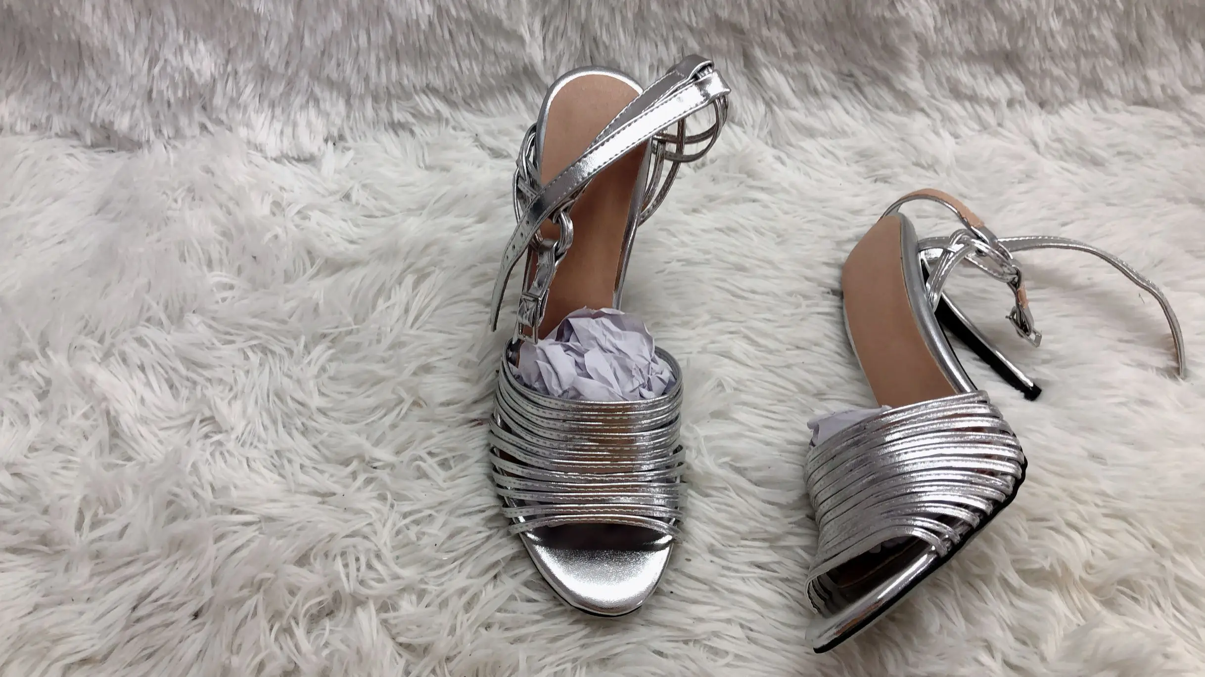 Cut Out Silver Sandals 2022 New Arrival Stiletto Twist Peep Toe Belt Buckle Ankle Strap Slingback Women Sandals High Heels Sexy