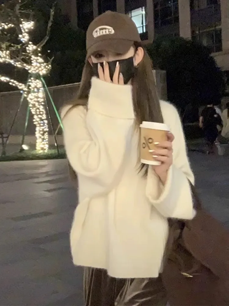 2024 New Autumn and Winter Small White Loose Idle Sle Sweater Women High Sense Inner wear Base Thick Upper Garment