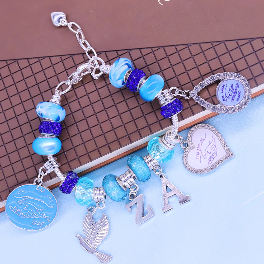 Браслет с удлинителем ZETA Amicae голубые бусины основанные на заказ греческие буквы