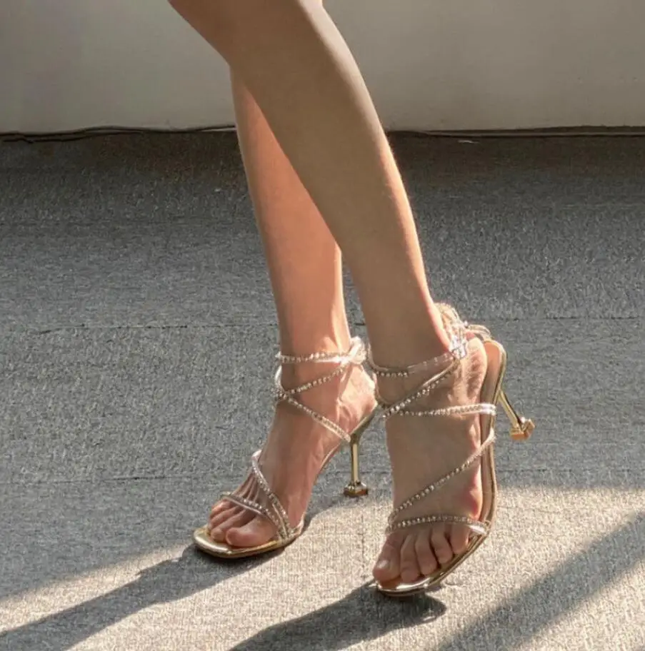 Босоножки женские с ремешком на щиколотке модные брендовые сандалии-гладиаторы