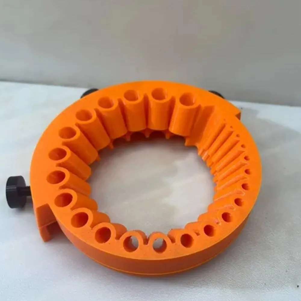 

Портативная точилка для сверл оранжевого цвета