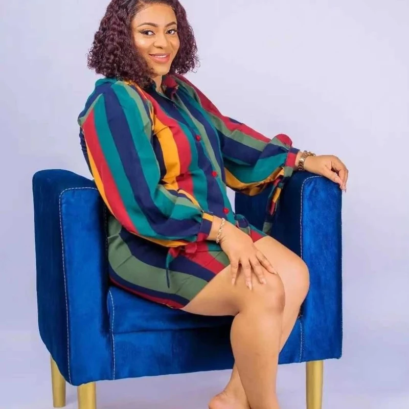 

Комплект из 2 предметов с шортами, африканская одежда для женщин, Новый Африканский принт, полиэстер, Топ с длинным рукавом и короткие брюки, ...