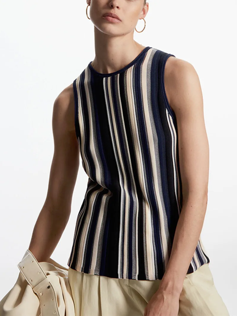 

Women Vertical Stripe Knitted Vest Sweater Casual Ladies Sleeveless O-Neck Pullover Top All-Match 2022 New Ladies Knitwears