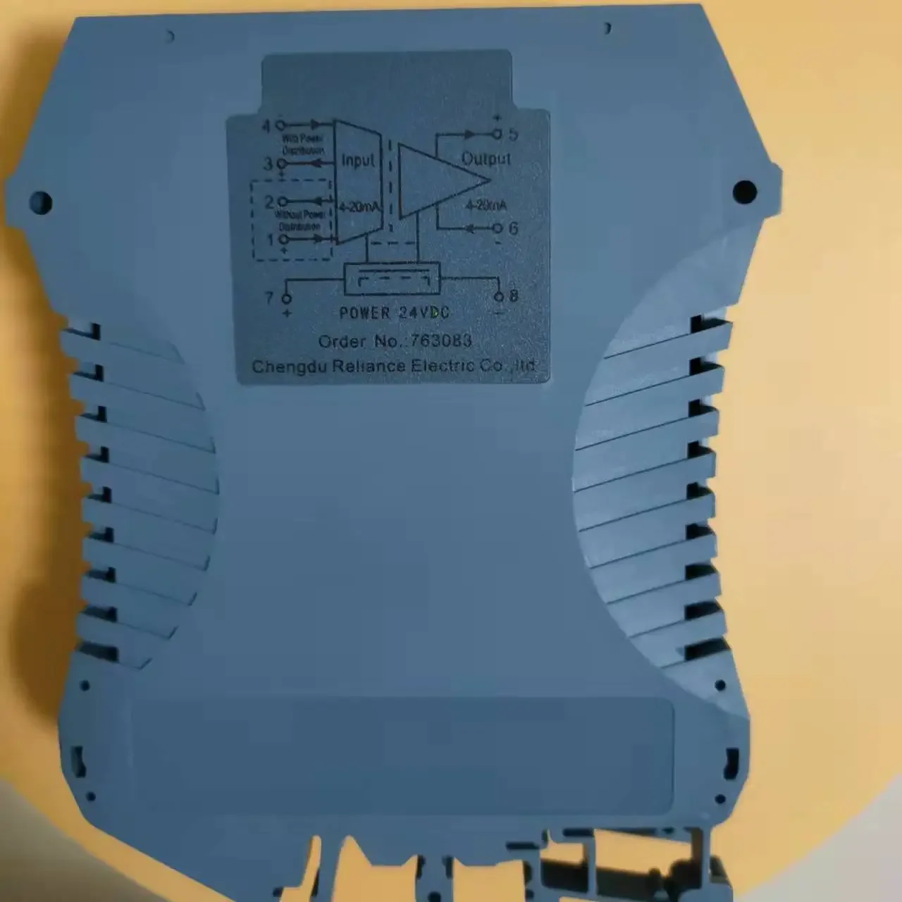 Изолятор REB1IS-223D Арт. Нет. 763083 REB11S-223D