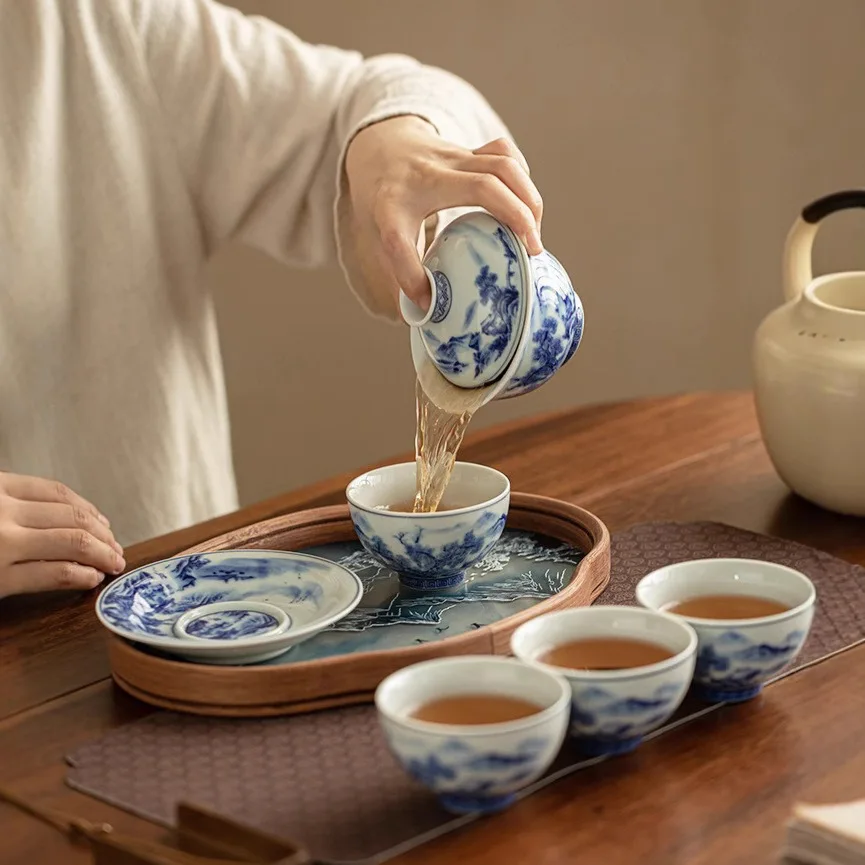 Поддельный антикварный синий и белый пейзаж Sancai Gaiwan поднос для чайной чашки один