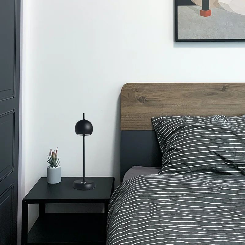 Роскошная портативная прикроватная Беспроводная перезаряжаемая Светодиодная