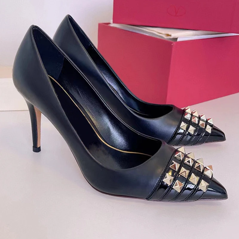 

New Season Designer Shoes Alcove Embellished Leather Pointed toe Pumps Sexy High Heels Fashion Runway Wedding Party Dress Shoes