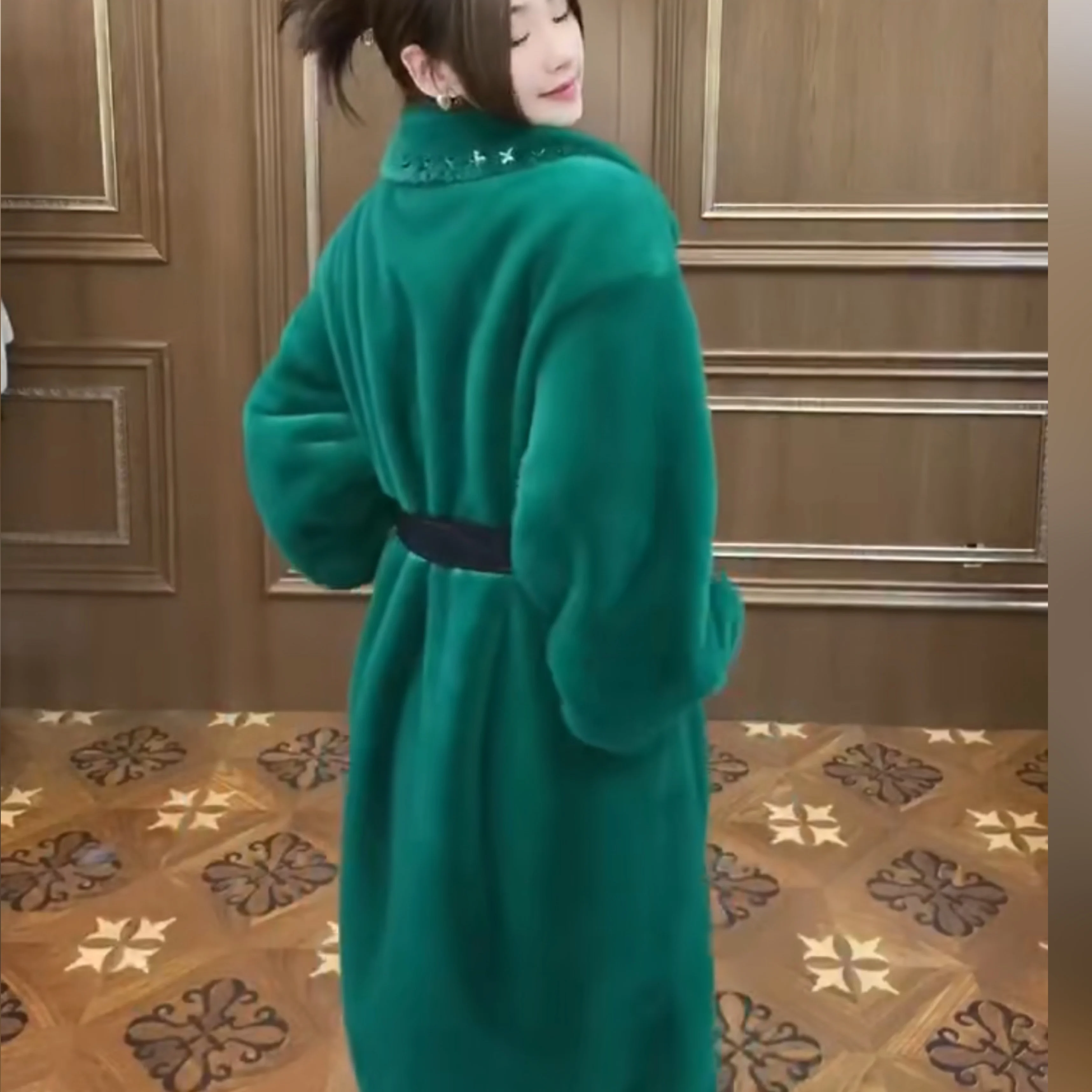 Faur Fur Long Sleeve Coat Female Toka Double Face Wool Leather Warm Heavy Embroidery Sequins Casual Trend Fashion Jacket Winter