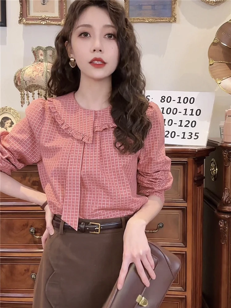 Осень и зима 2023 новые клетчатые рубашки с нерегулярным кукольным воротником