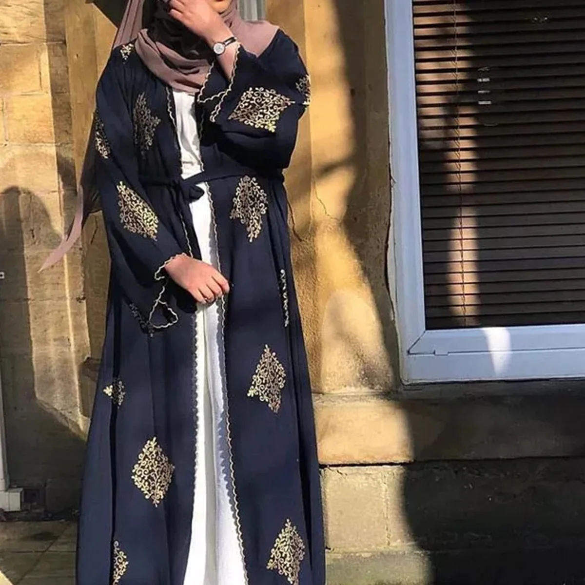 "Новинка 2021, женское мусульманское платье, кардиган, платье с вышивкой, Дубай, Ближний Восток, Турция, Арабская модная темпераментная одежда"