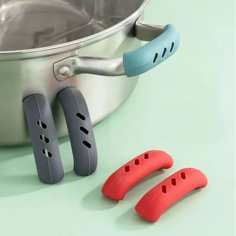 

2/4PCS Silicone Pan Handle Cover Anti-scalding Protective Cover Steamer Casserole Handle Holder Non-slip Cover Kitchen Gadgets