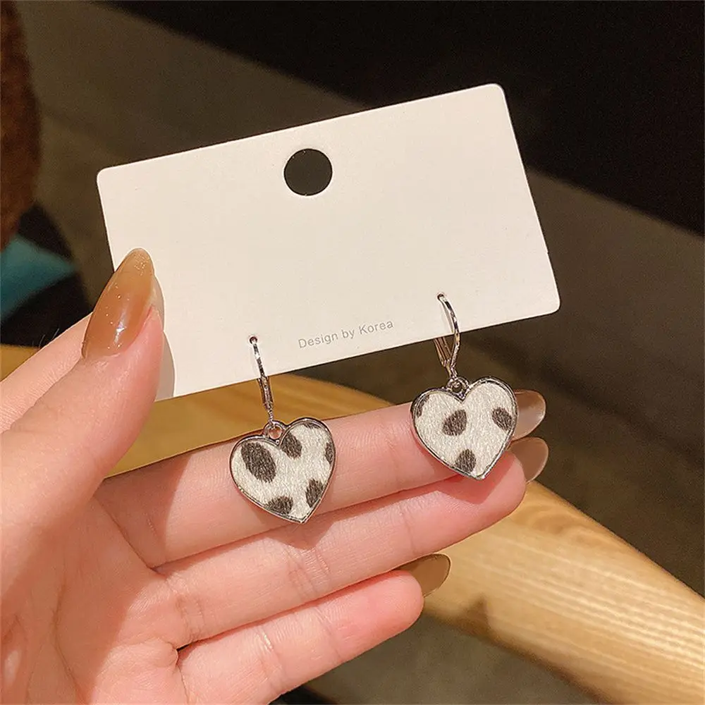 

Party Cute Women Girls Leopard Trendy Fashion Earring Hoop Earring Drop Earrings Stud Earrings