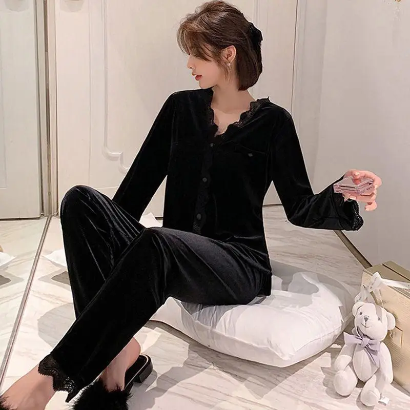 Gold Velvet Pajamas Women Autumn and Winter 2023 New Long sleeve Cardigan Set Popular Women's Home Wear