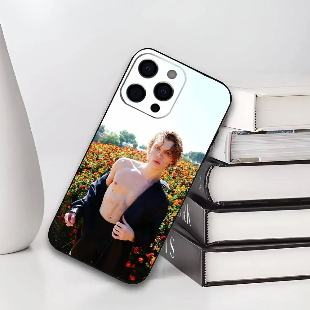 Чехол для телефона I-Ilya R-Rozanov C-Connor S-Storrie для iPhone 17, 16, 15, 14, 13, 12, 11, Plus, Pro, Max, Plus, XS, мягкий чехол из черного силикона (art.: 3920dadc0f883) - 3920dadc0f883