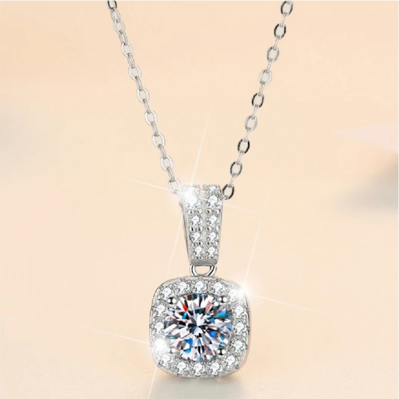 

LESF 925 Sterling Silver Moissanite Diamond Ladies 1 Carat Fashion Halo Pendant Necklace Birthday Anniversary Gift
