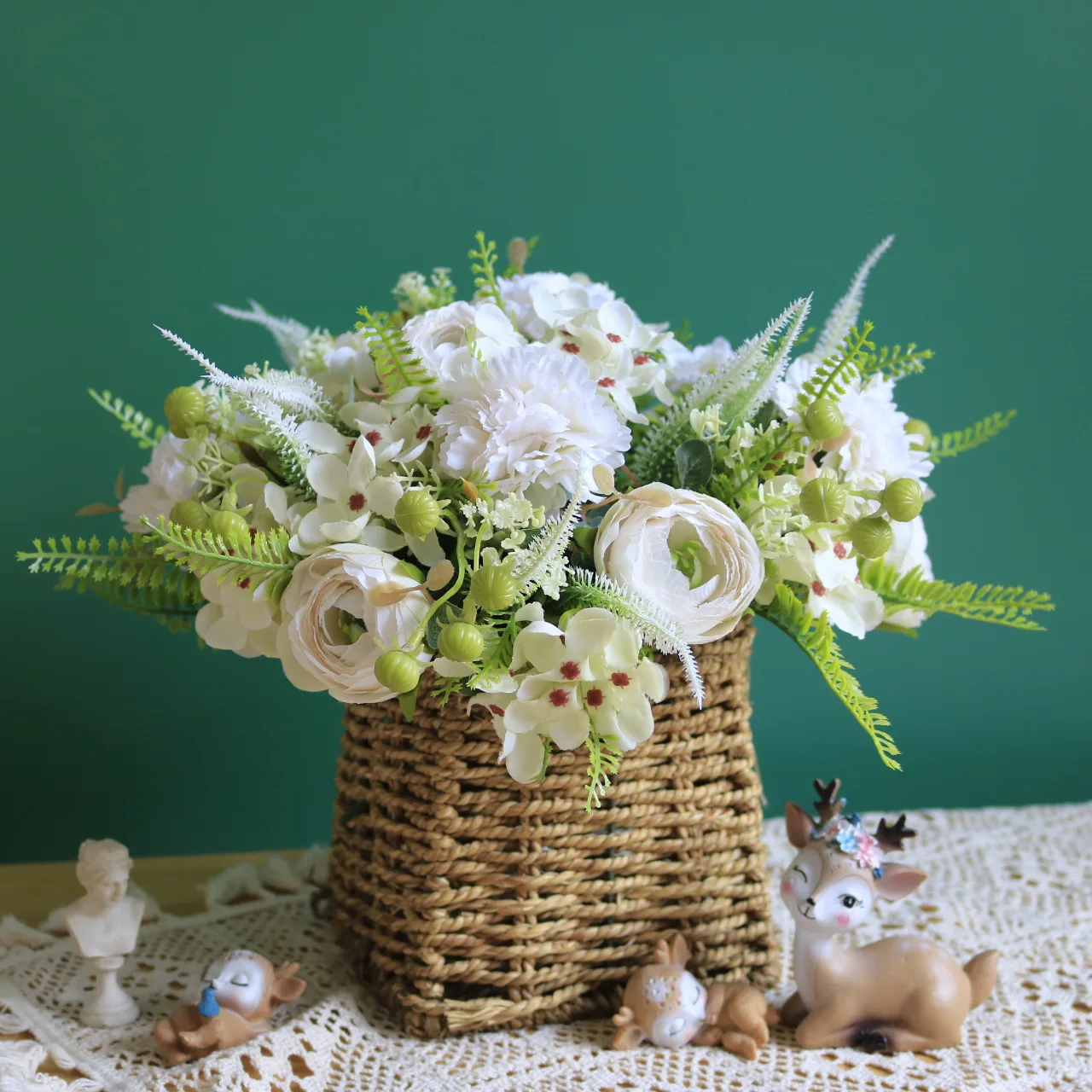 

Artificial Flowers Retro Silk Rose Bouquet Hydrangea Peony Vintage Bride Holding Fake Flower Home Wedding Decoration Accessories