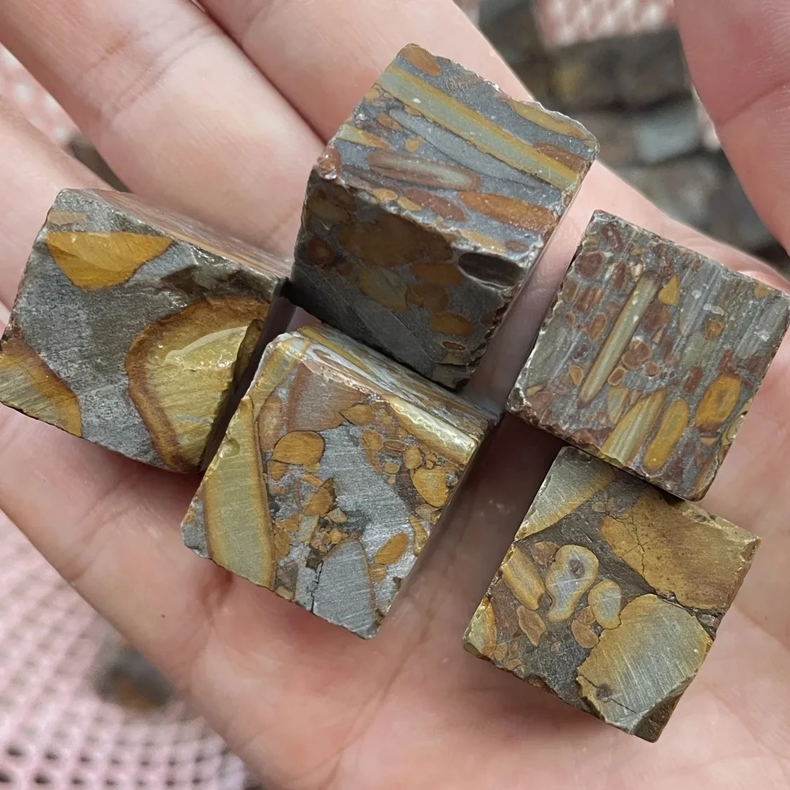 Рисунок 4 - Натуральный камень Nuwa для улучшения качества воды