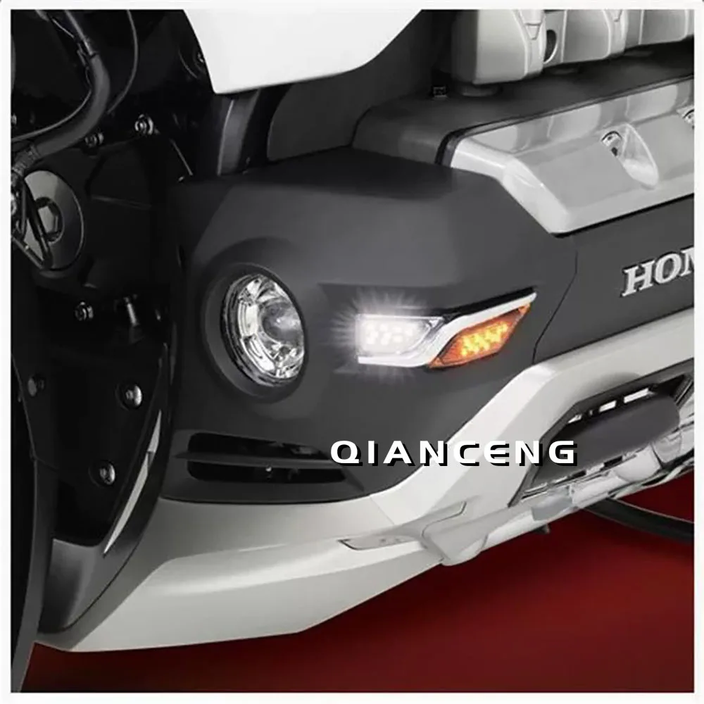 Фото НОВИНКА Для Honda GOLDWING 1800 2018-2026 2025 2024 НОВАЯ мотоциклетная противотуманная фара, боковой вспомогательный свет, светодиодные указатели поворота. №5