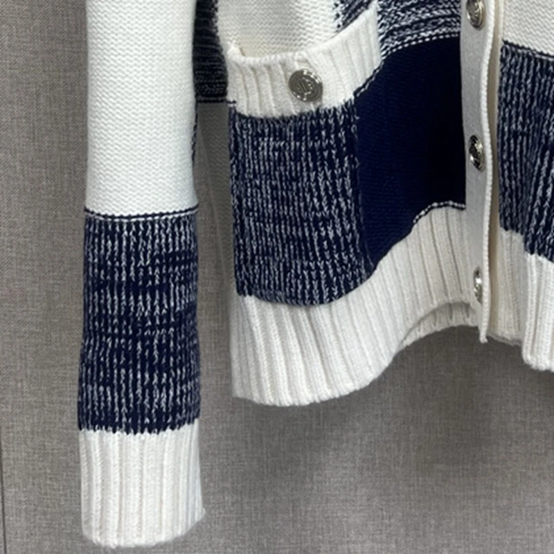 

Women Cardigan 2023 Early Autumn Patchwork Plaid Casual Knitted Cardigan