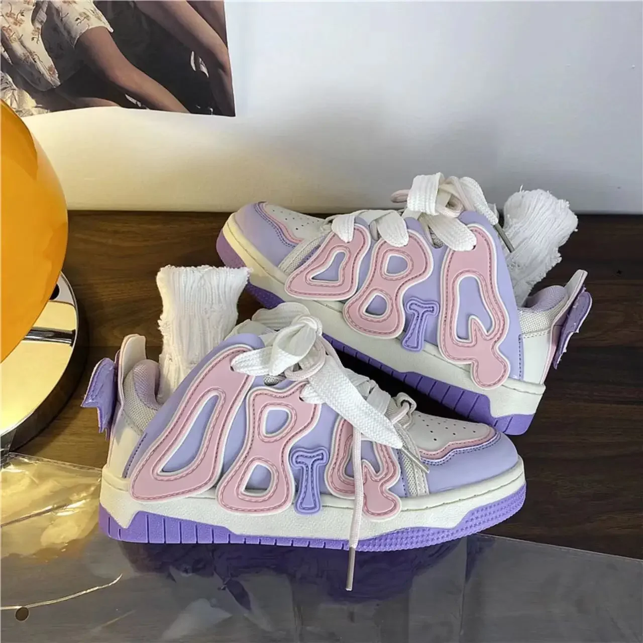 Модные трендовые повседневные белые туфли для студентов Нескользящие дышащие