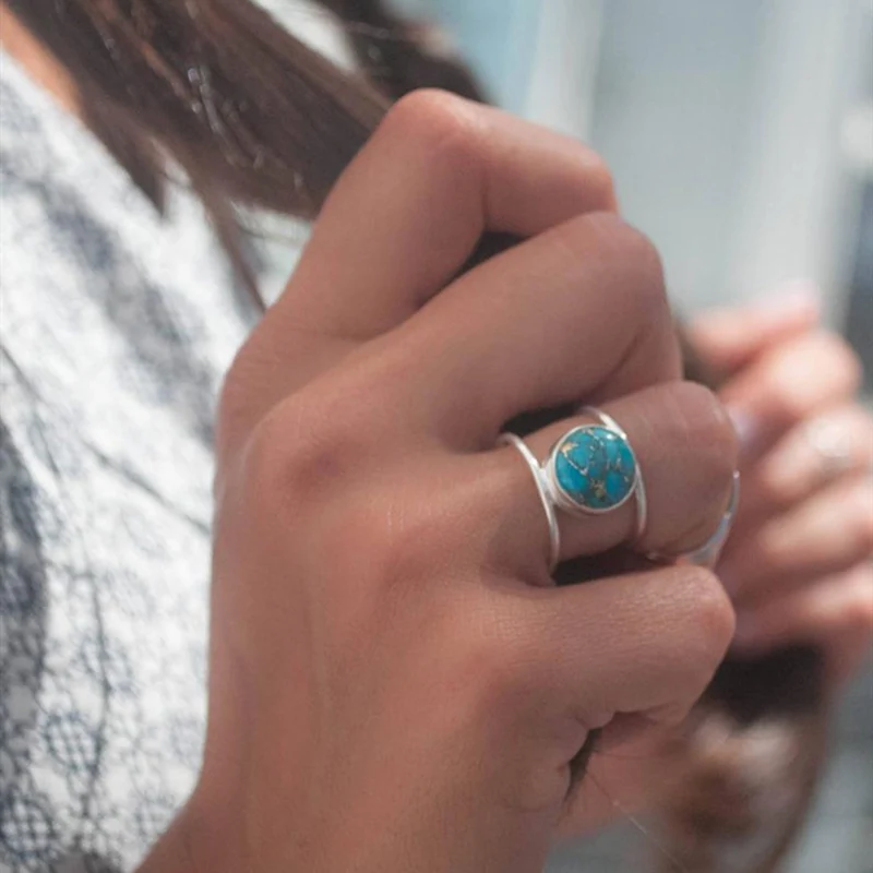 

New Trendy Gold/Silver Color Geometric Rings For Women Green Stone Inlay Fashion Jewelry Wedding Band Party Gift Ring Wholesale