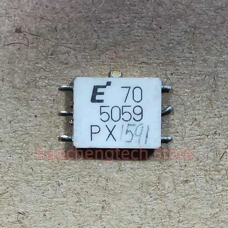 Усилитель мощности GaAs с диапазоном от 5059 C до Ka FMM5059VU 13,75-14,5 ГГц, высокая выходная мощность до 2 Вт, высокий коэффициент усиления, низкое искажение FMM5059