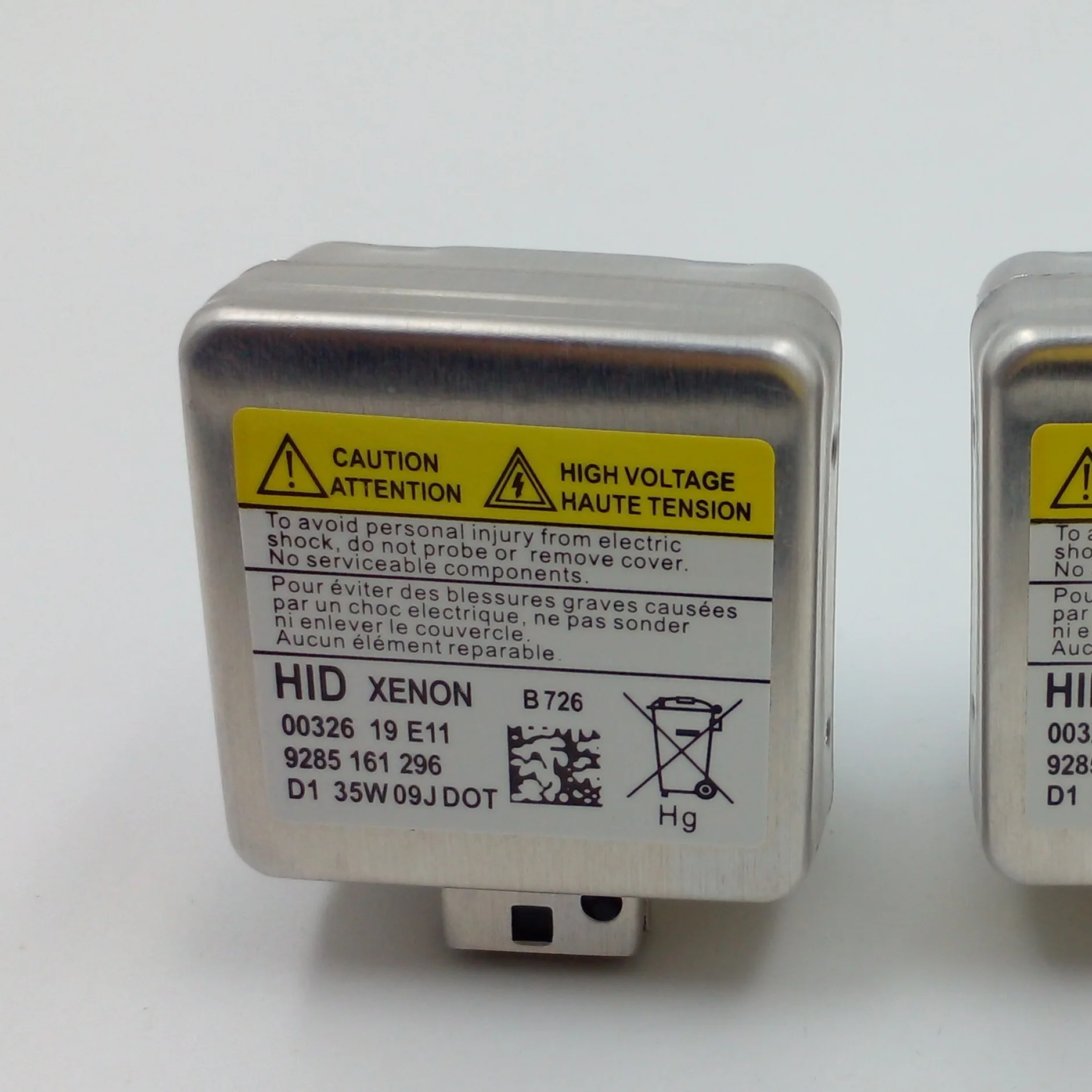 Лампа OPEL INSIGNIA Sports Tourer ксенон D1S 2 шт