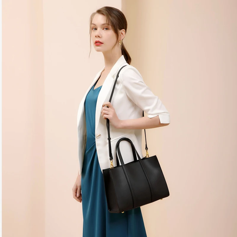 Free Shipping New Arrival Cowhide Leather Women's Shoulder Messenger Bag Fashion Large-capacity Handbag Luxury Designer 2022