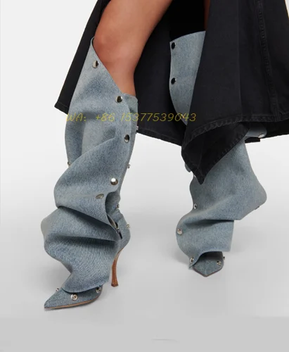 Джинсовые сапоги до колена с острым носком и пряжкой уникальные морщинистые