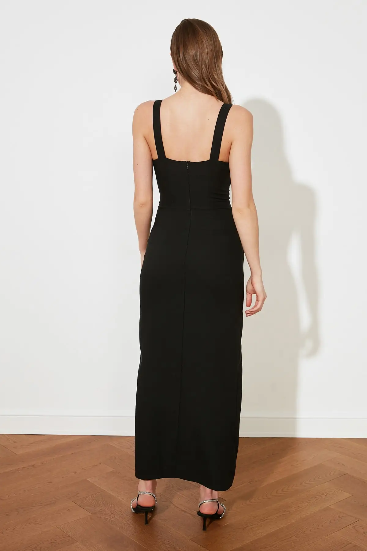 

Trendyol Collar Detail Evening Dress & Prom Gown TPRSS21AE0038