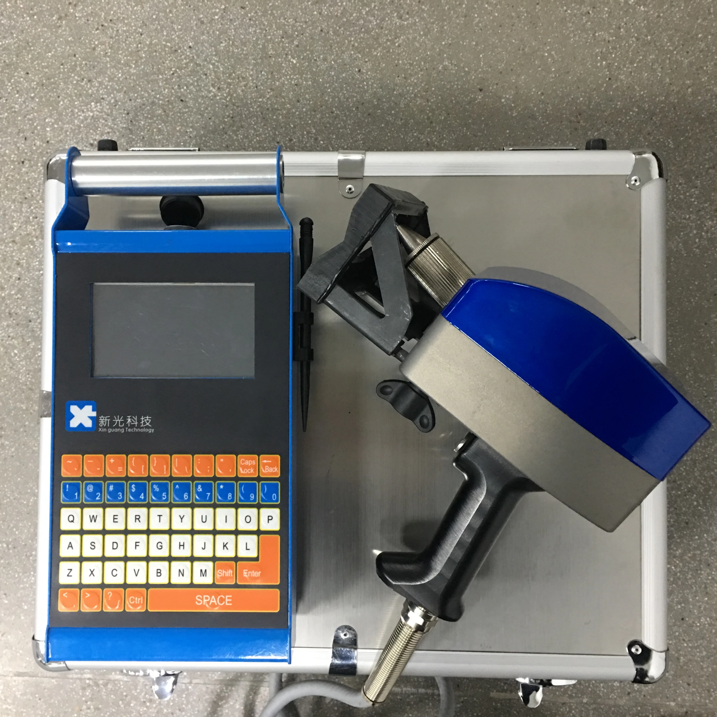 

XG Touch screen portable metal vin number dot peen electric marking machine