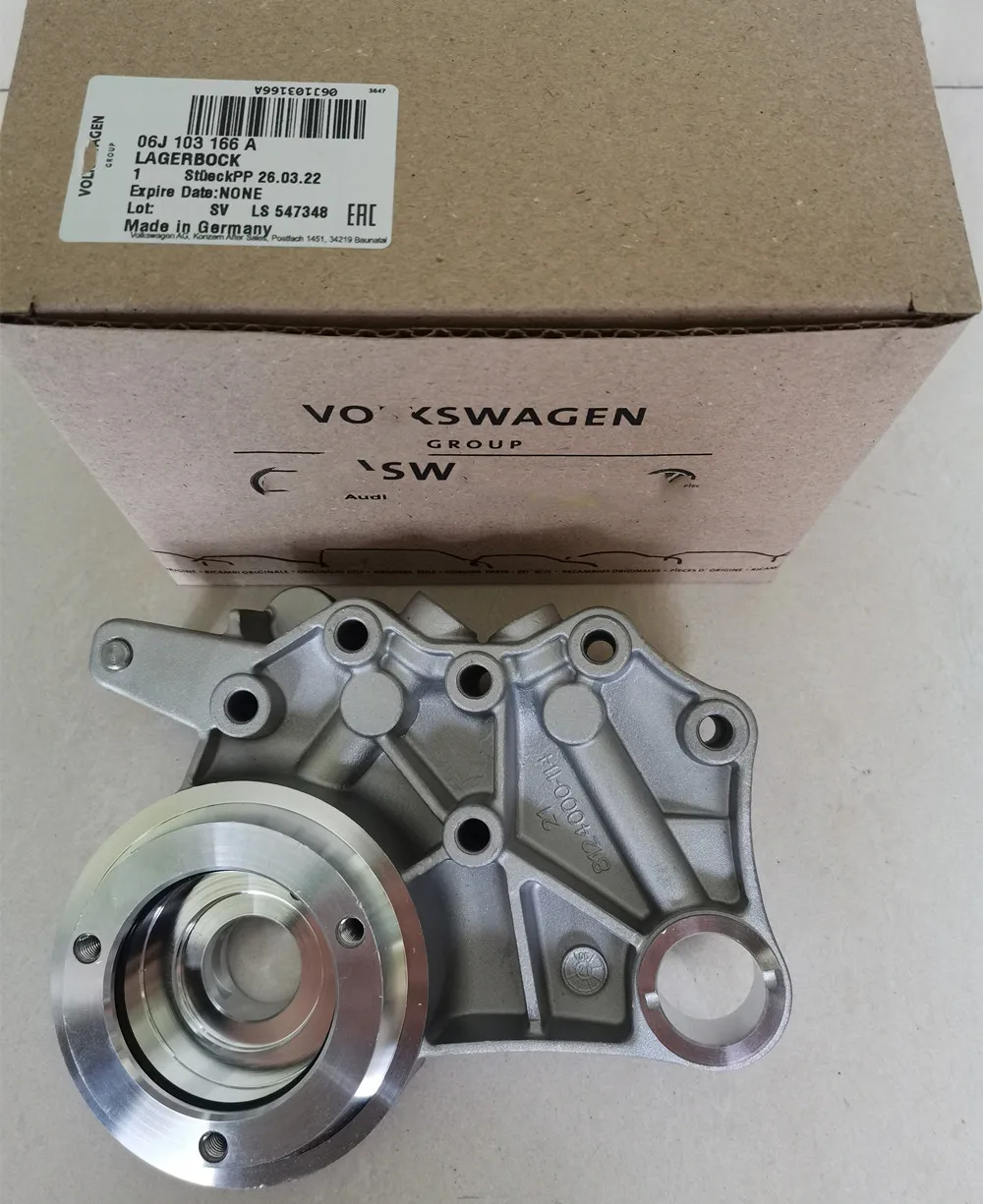 

NEW Auto Parts 06J103166A Fits For VW Golf Beetle Passat Audi A4 A5 Q5 Camshaft Bearing Mount Bridge Bracket