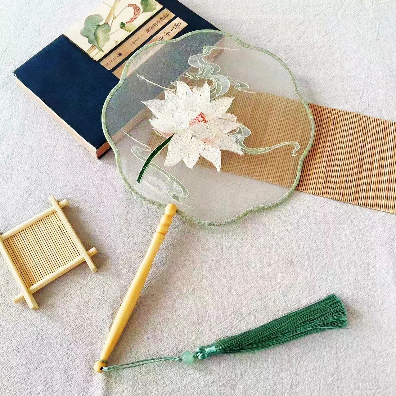 Новый китайский фанат для группы вышивки Классическая длинная ручка