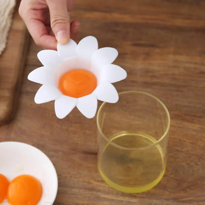 

40Pcs/lot Creative Flower Egg Yolk Separator Divider Convenient Household Eggs Tool Cooking Baking Tool Kitchen Accessories