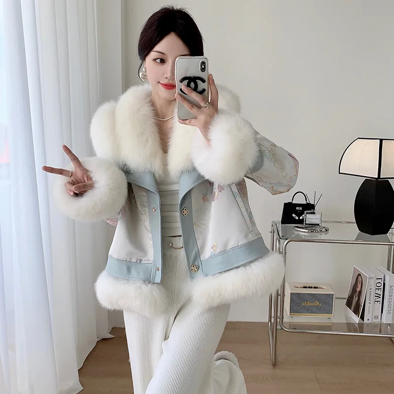 

2023 Winter New Chinese Style Satin Panel Leather Extra Large Fox Fur Collar Goose Down Inner Fur Coat Women's Fashion