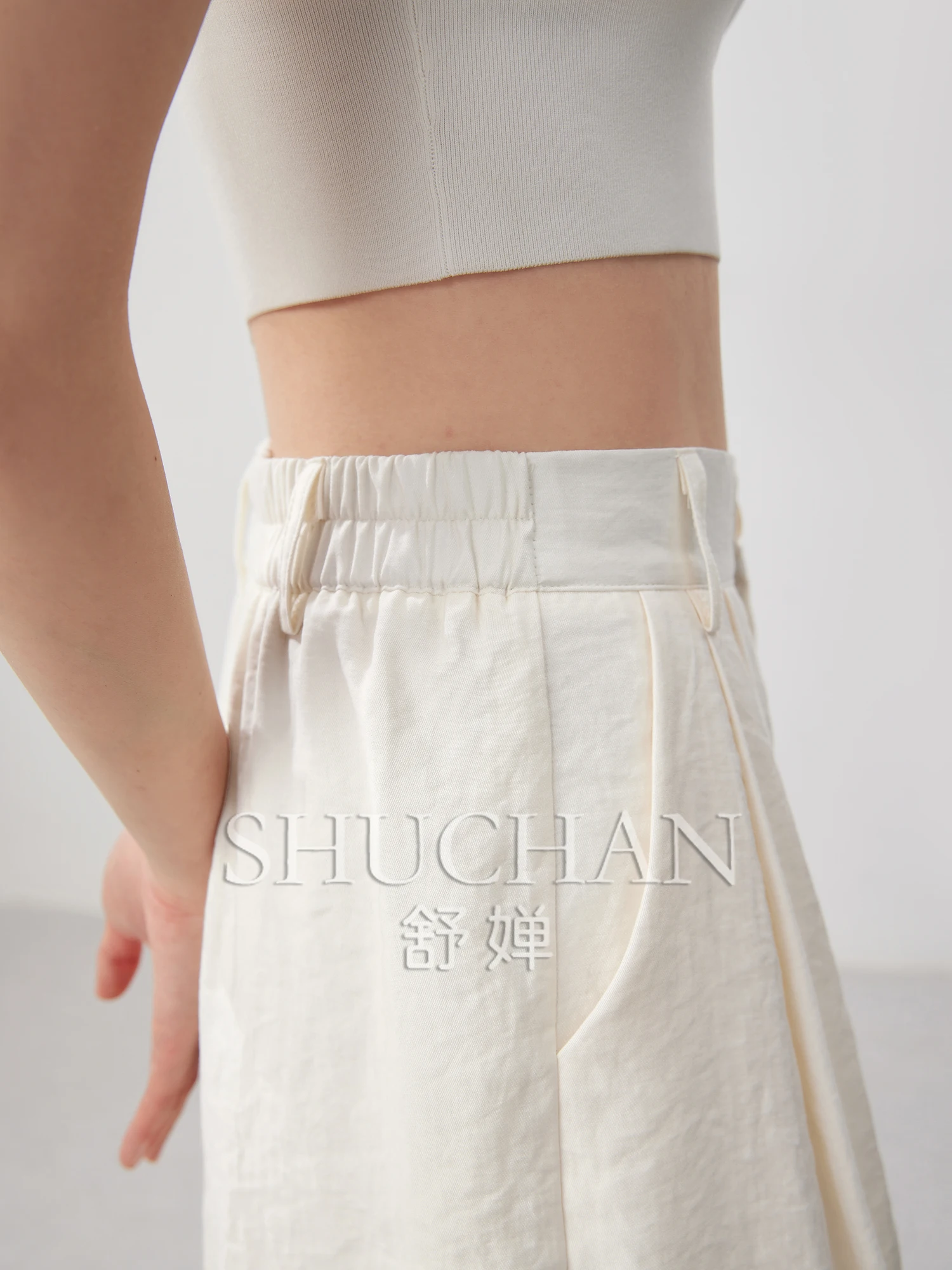 Шикарный темперамент старых денег абсолютно! Жилет с v-образным вырезом Back Kink +