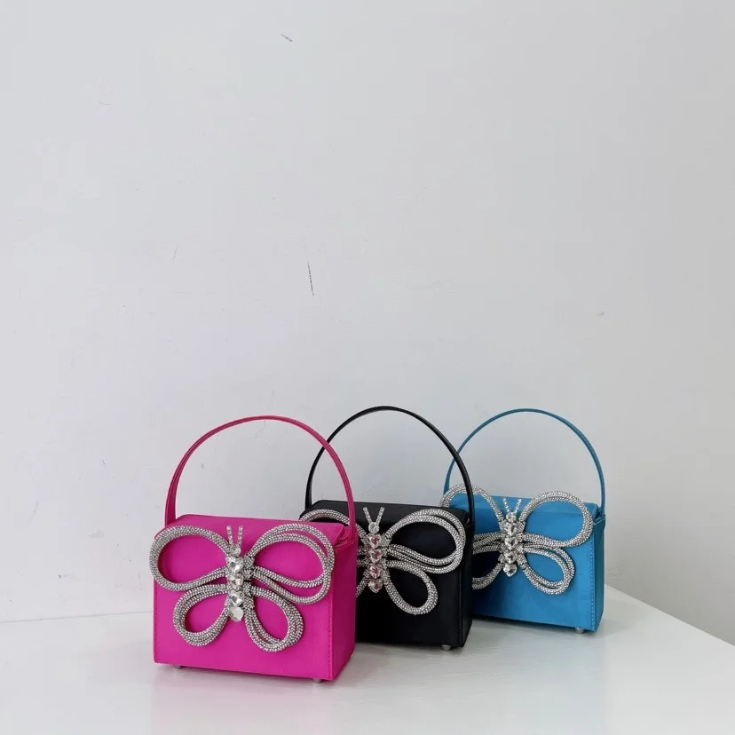 

Women Chic Rhinestone Bow Handbags Designer Glittering Crystal Trapezoid Satin Evening Black Clutch Purse Wedding Party Fashion