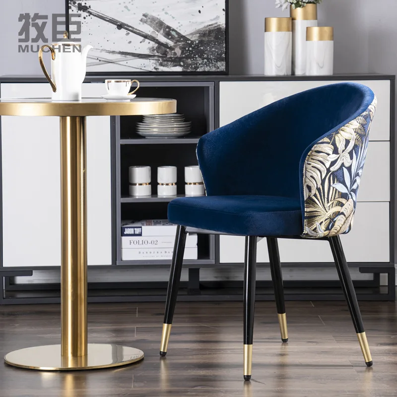 

Customizable Luxury Dining Chair Simple Vanity Office Red Wood Stool Back DesignChairs Hotel Light Kitchen Furniture ZXF
