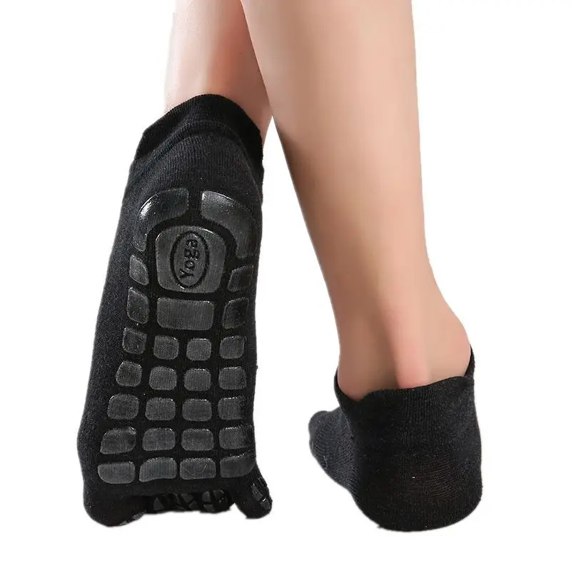 

Yoga Socks For Men Non-slip Grip Fitness Socks Five Toe Sport Socks Gym Workout Dance Yoga Pilates Cotton Breathable Elasticity