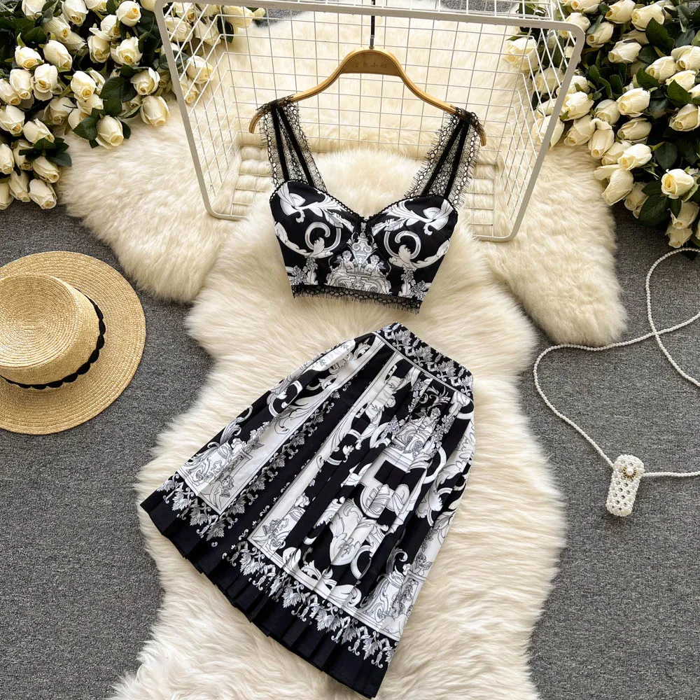 2023 Summer Fashion Two Piece Sets Women's Sleeveless Cup Padded Lace Stitching Crop Top + Retro Print Mini Pleated Skirts Suit