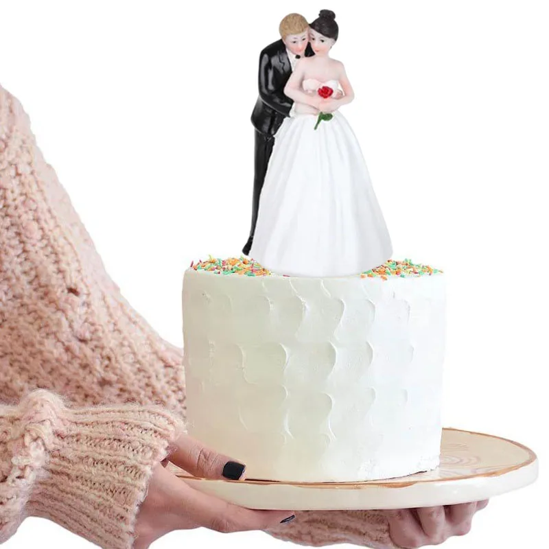 

Bride & Groom Cake Topper Synthetic Resin Couple Figurine Anniversary Cake Decoration Valentine's Day Wedding Cake Toppers