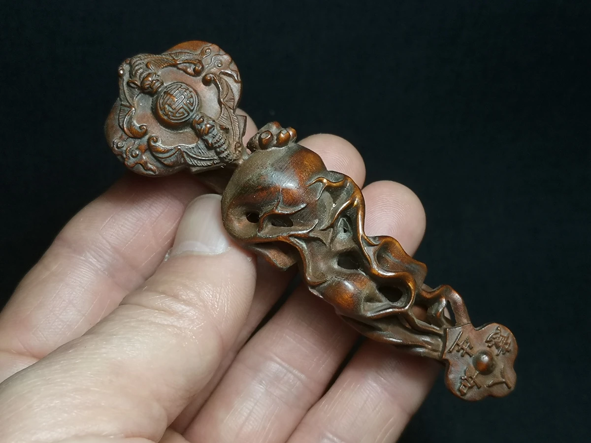 

1919 Japanese boxwood hand carved bat Ruyi statue old netsuke table Ornament collectable gift
