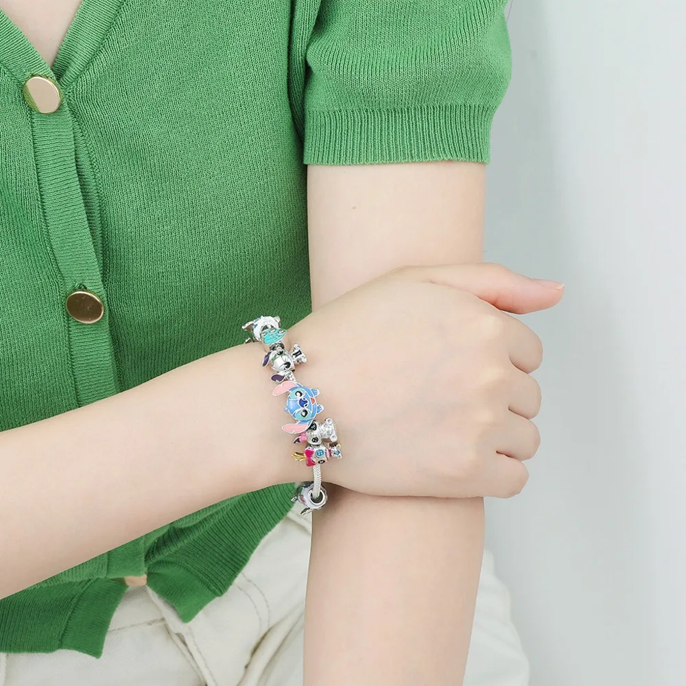 Браслет с подвеской в стиле Диснея