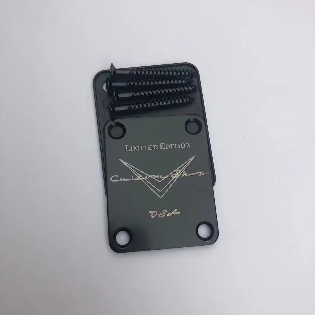 Хромированная/Черная Пластина для электрогитары с винтами |