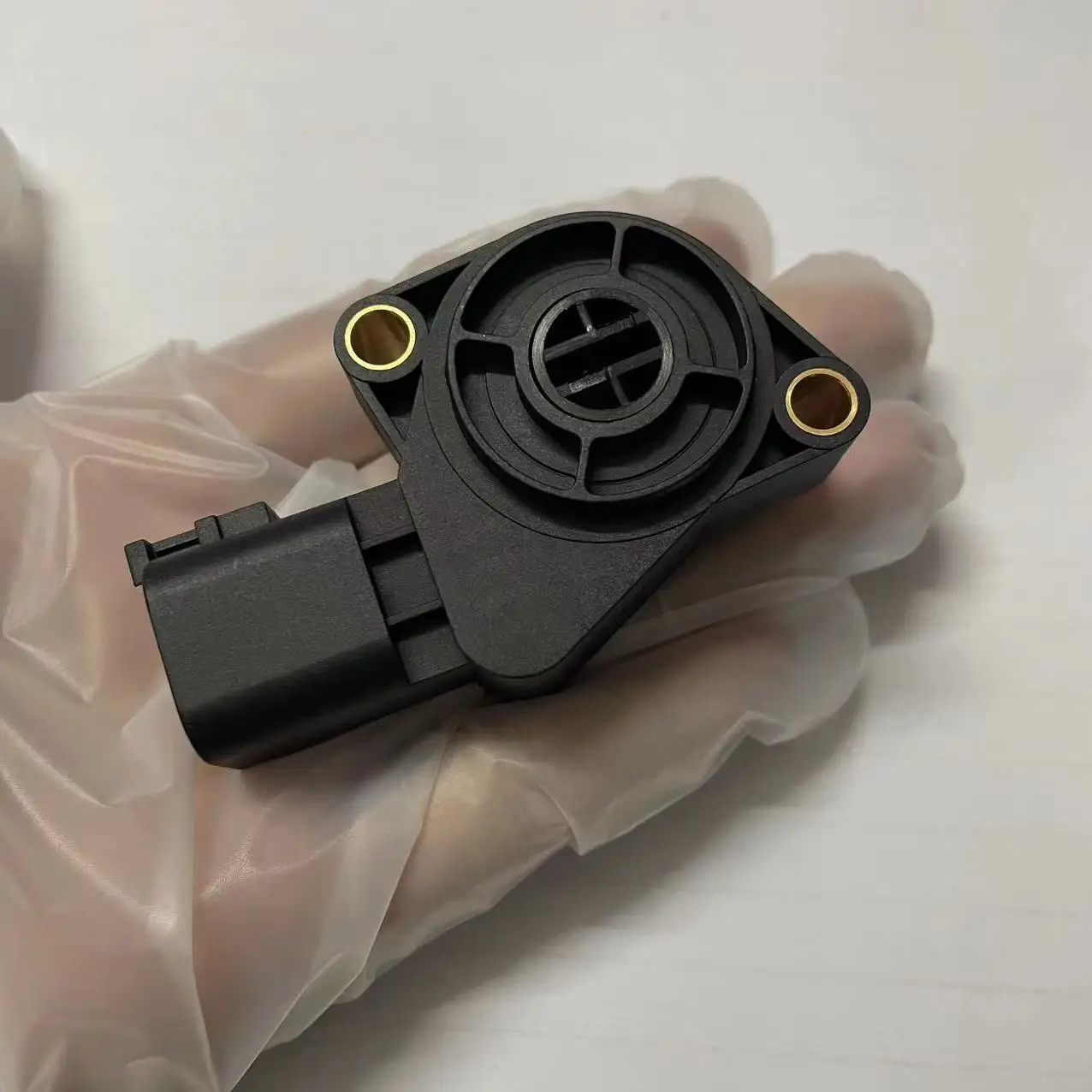 

1x 85109590 Throttle Position Sensor TPS For Volv-o S40 V40 FH12 FH13 FH16 FM9 FM7 FM13 FL12 21116881 7421059645 3092815